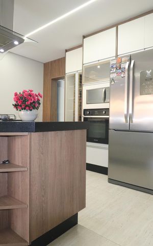 Casa de condomínio para alugar com 250m², 3 quartos e 4 vagasCozinha