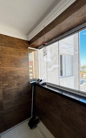 Apartamento à venda com 61m², 2 quartos e 1 vaga Apartamento à venda com 61m², 2 quartos e 1 vagaSala - Sala de Jantar Varanda