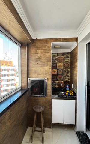 Apartamento à venda com 61m², 2 quartos e 1 vaga Apartamento à venda com 61m², 2 quartos e 1 vagaSala - Sala de Jantar Varanda