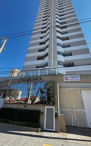 Apartamento à venda com 61m², 2 quartos e 1 vaga Apartamento à venda com 61m², 2 quartos e 1 vagaFachada