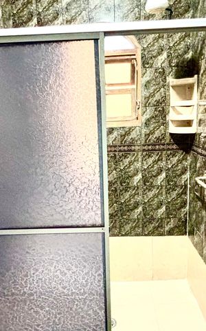 Casa para alugar com 420m², 3 quartos e 2 vagas Casa para alugar com 420m², 3 quartos e 2 vagasBanheiro 2
