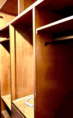 Casa para alugar com 420m², 3 quartos e 2 vagas Casa para alugar com 420m², 3 quartos e 2 vagasCloset