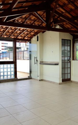 Apartamento à venda com 155m², 3 quartos e 2 vagas Apartamento à venda com 155m², 3 quartos e 2 vagasCobertura - Sala