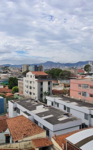 Apartamento à venda com 155m², 3 quartos e 2 vagas Apartamento à venda com 155m², 3 quartos e 2 vagasCobertura - Vista