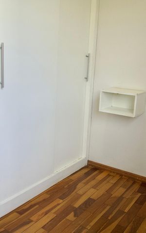 Apartamento à venda com 155m², 3 quartos e 2 vagas Apartamento à venda com 155m², 3 quartos e 2 vagasQuarto 3