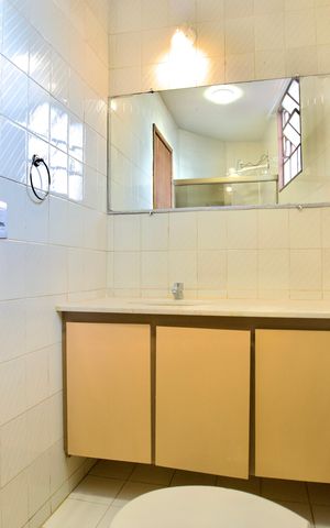 Apartamento à venda com 155m², 3 quartos e 2 vagas Apartamento à venda com 155m², 3 quartos e 2 vagasBanheiro