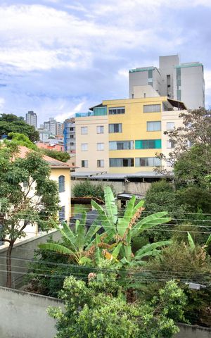 Apartamento à venda com 155m², 3 quartos e 2 vagas Apartamento à venda com 155m², 3 quartos e 2 vagasQuarto 2 - Janela Vista