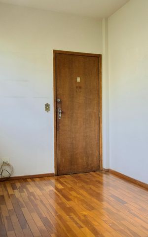Apartamento à venda com 155m², 3 quartos e 2 vagas Apartamento à venda com 155m², 3 quartos e 2 vagasSala