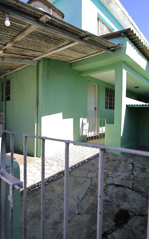 Casa para alugar com 80m², 2 quartos e 1 vagaEntrada