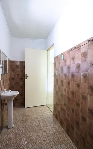 Casa para alugar com 80m², 2 quartos e 1 vagaBanheiro