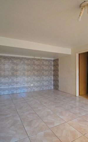 Casa para alugar com 72m², 2 quartos e sem vagaSala