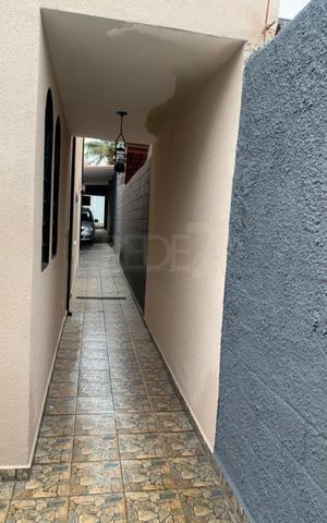 Casa à venda com 190m², 4 quartos e 2 vagas