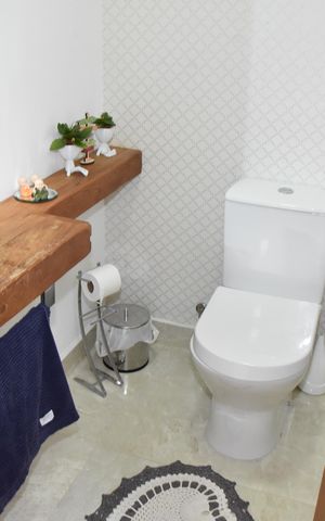 Casa de condomínio à venda com 250m², 4 quartos e 4 vagasLavabo