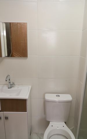 Apartamento para alugar com 36m², 2 quartos e sem vagaBanheiro