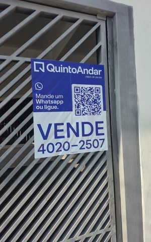 Apartamento à venda com 200m², 4 quartos e 2 vagas Apartamento à venda com 200m², 4 quartos e 2 vagasPlaca