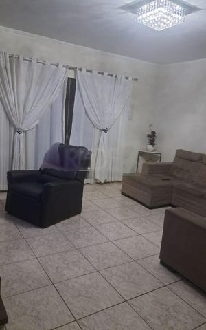 Casa à venda com 191m², 3 quartos e 3 vagas