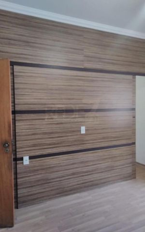 Casa à venda com 250m², 3 quartos e 5 vagas