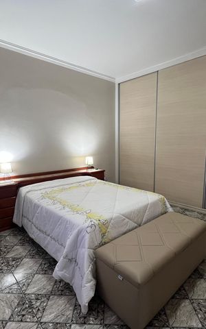 Casa à venda com 283m², 6 quartos e 3 vagas