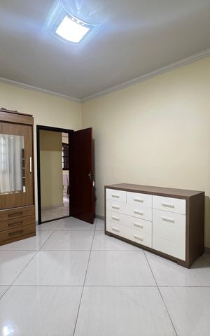 Casa à venda com 283m², 6 quartos e 3 vagas