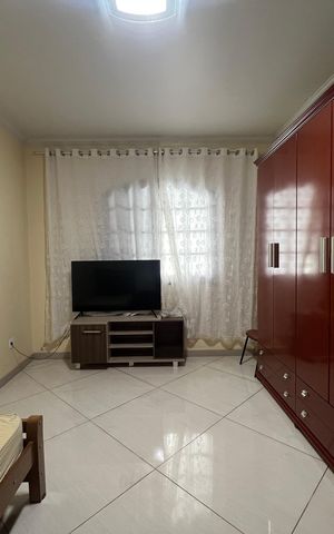Casa à venda com 283m², 6 quartos e 3 vagas