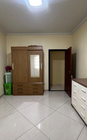 Casa à venda com 283m², 6 quartos e 3 vagas