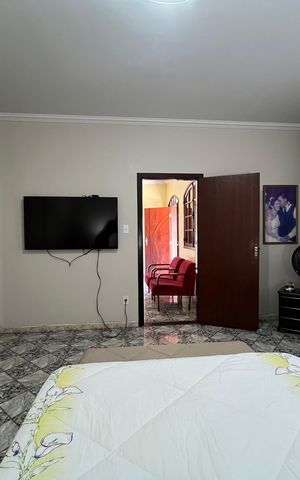 Casa à venda com 283m², 6 quartos e 3 vagas