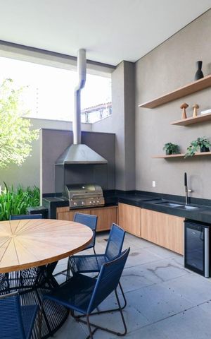 Apartamento à venda com 201m², 3 quartos e 3 vagas Apartamento à venda com 201m², 3 quartos e 3 vagasÁrea comum - Churrasqueira