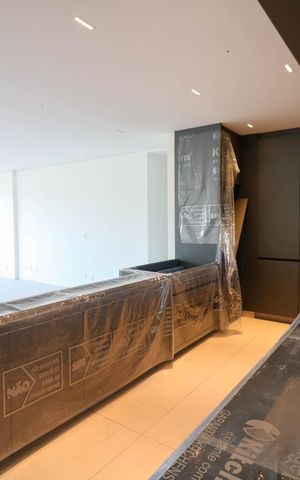 Apartamento à venda com 201m², 3 quartos e 3 vagas Apartamento à venda com 201m², 3 quartos e 3 vagasCozinha