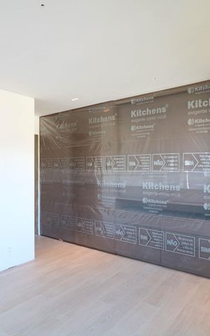 Apartamento à venda com 201m², 3 quartos e 3 vagas Apartamento à venda com 201m², 3 quartos e 3 vagasSuíte 3