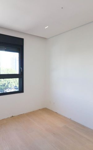 Apartamento à venda com 201m², 3 quartos e 3 vagas Apartamento à venda com 201m², 3 quartos e 3 vagasSuíte 1