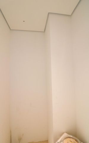 Apartamento à venda com 201m², 3 quartos e 3 vagas Apartamento à venda com 201m², 3 quartos e 3 vagasLavabo