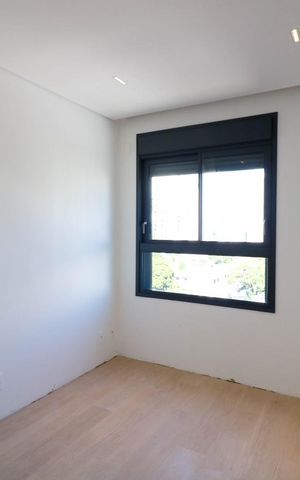 Apartamento à venda com 201m², 3 quartos e 3 vagas Apartamento à venda com 201m², 3 quartos e 3 vagasSuíte 1