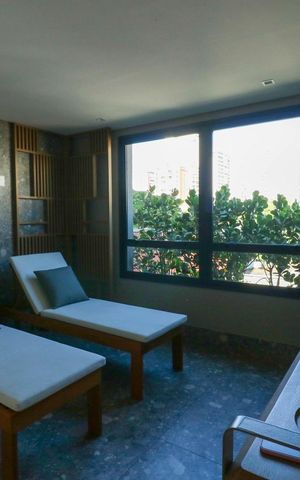 Apartamento à venda com 201m², 3 quartos e 3 vagas Apartamento à venda com 201m², 3 quartos e 3 vagasSaúna