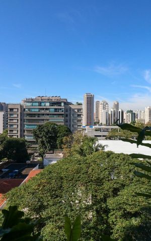 Apartamento à venda com 201m², 3 quartos e 3 vagas Apartamento à venda com 201m², 3 quartos e 3 vagasVista Suíte 3
