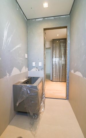 Apartamento à venda com 201m², 3 quartos e 3 vagas Apartamento à venda com 201m², 3 quartos e 3 vagasSuíte 1