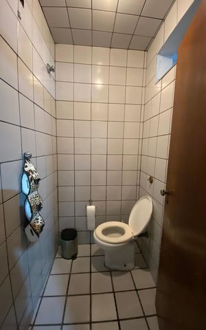 Casa à venda com 358m², 8 quartos e 3 vagas