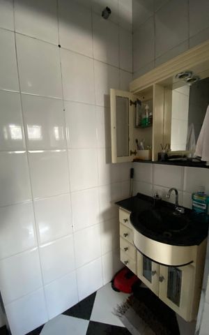 Casa à venda com 358m², 8 quartos e 3 vagas