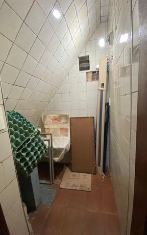 Casa à venda com 358m², 8 quartos e 3 vagas