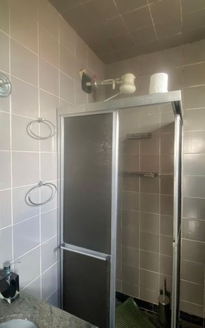 Casa à venda com 358m², 8 quartos e 3 vagas