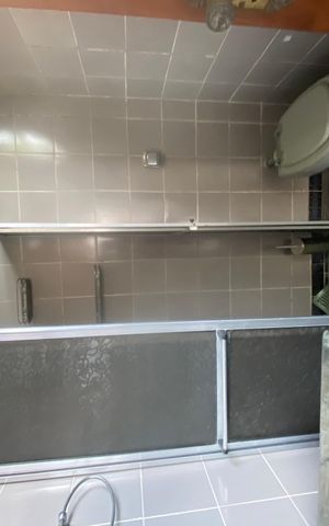 Casa à venda com 358m², 8 quartos e 3 vagas