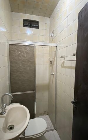 Casa à venda com 358m², 8 quartos e 3 vagas
