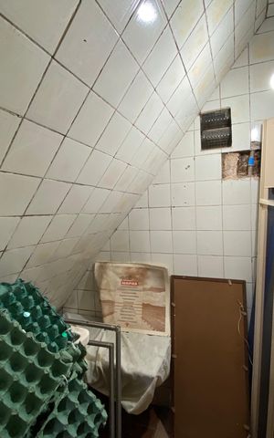 Casa à venda com 358m², 8 quartos e 3 vagas