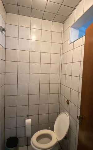 Casa à venda com 358m², 8 quartos e 3 vagas
