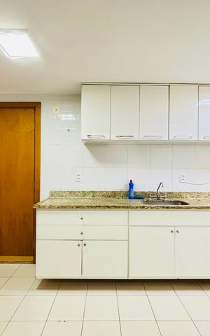Apartamento para alugar com 135m², 3 quartos e 2 vagas