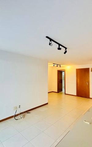 Apartamento para alugar com 135m², 3 quartos e 2 vagas