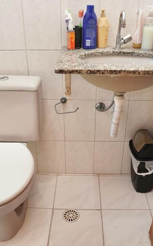 Apartamento à venda com 64m², 3 quartos e 1 vaga Apartamento à venda com 64m², 3 quartos e 1 vagaBanheiro da Suíte