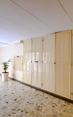 Apartamento à venda com 71m², 2 quartos e sem vagaÁrea comum
