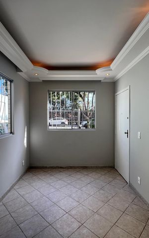 Apartamento à venda com 115m², 2 quartos e 1 vaga Apartamento à venda com 115m², 2 quartos e 1 vagaSala