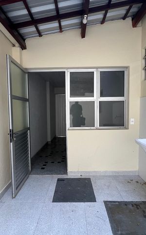 Apartamento à venda com 115m², 2 quartos e 1 vaga Apartamento à venda com 115m², 2 quartos e 1 vagaÁrea de Serviço