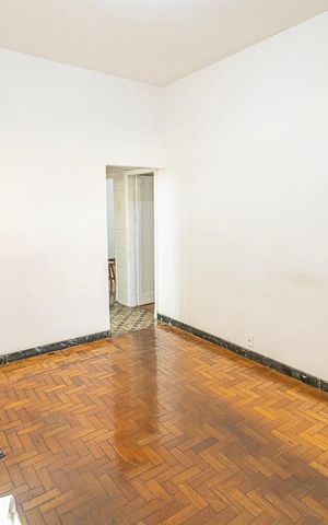 Casa à venda com 232m², 5 quartos e 1 vaga Casa à venda com 232m², 5 quartos e 1 vagaSala 02
